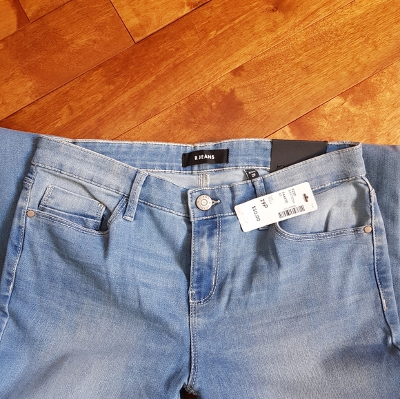 R Jeans Boot Cut size 28 New with Tag - Picture 3 of 5